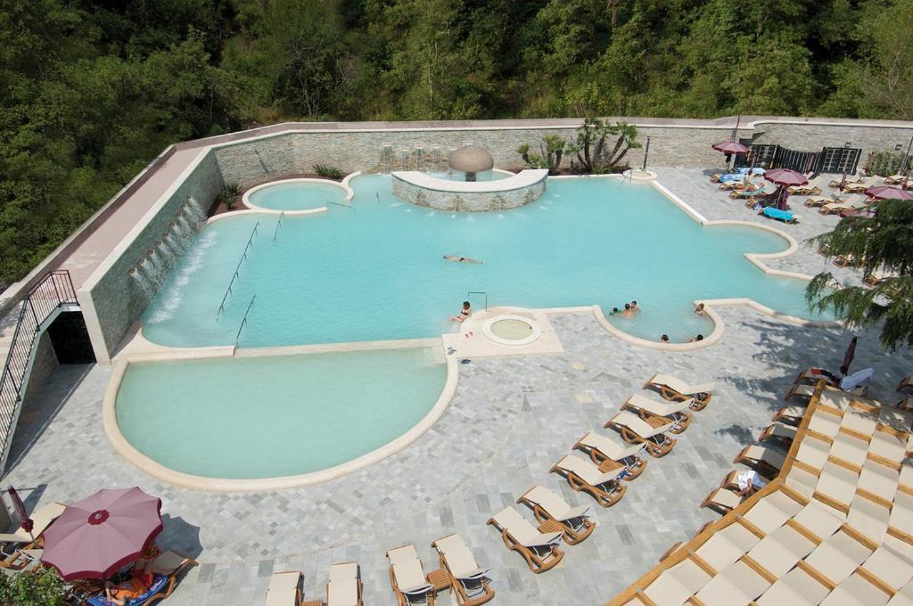 Complesso Termale Vescine Hotel Кастелфорте Екстериор снимка