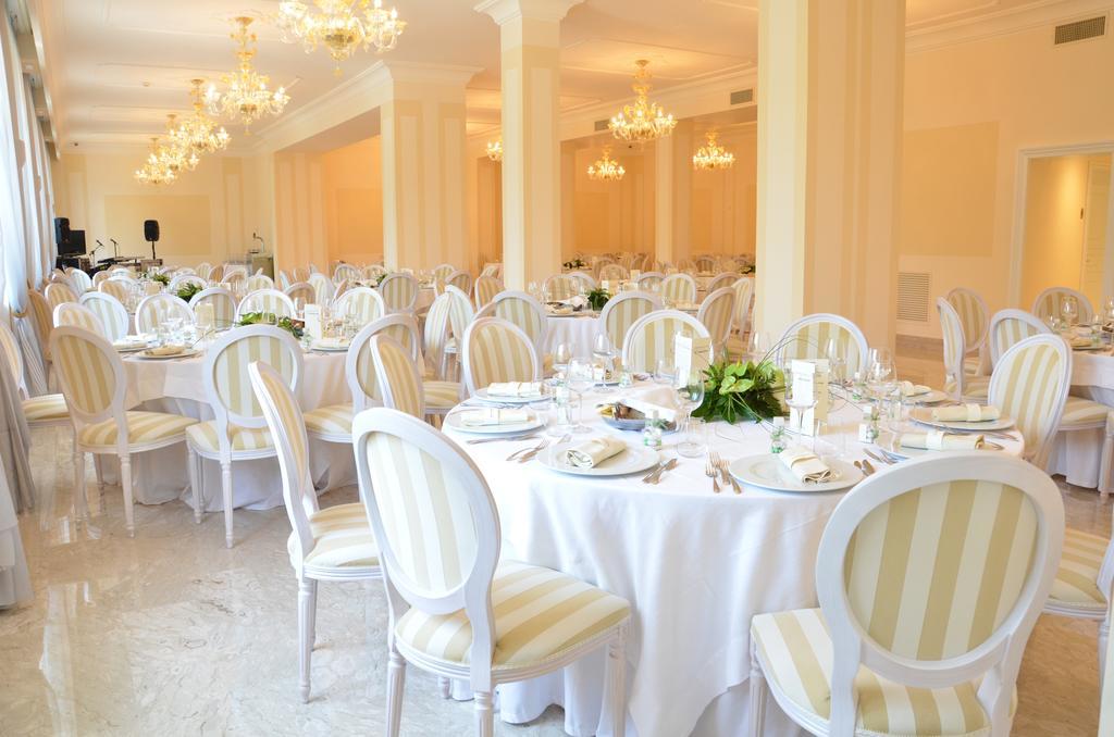 Complesso Termale Vescine Hotel Кастелфорте Екстериор снимка
